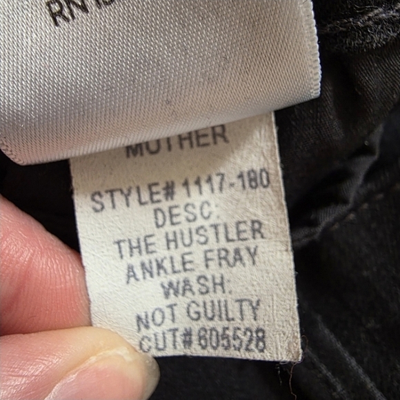 MOTHER The Hustler Ankle Fray Distressed Denim Jeans - Picture 7 of 12